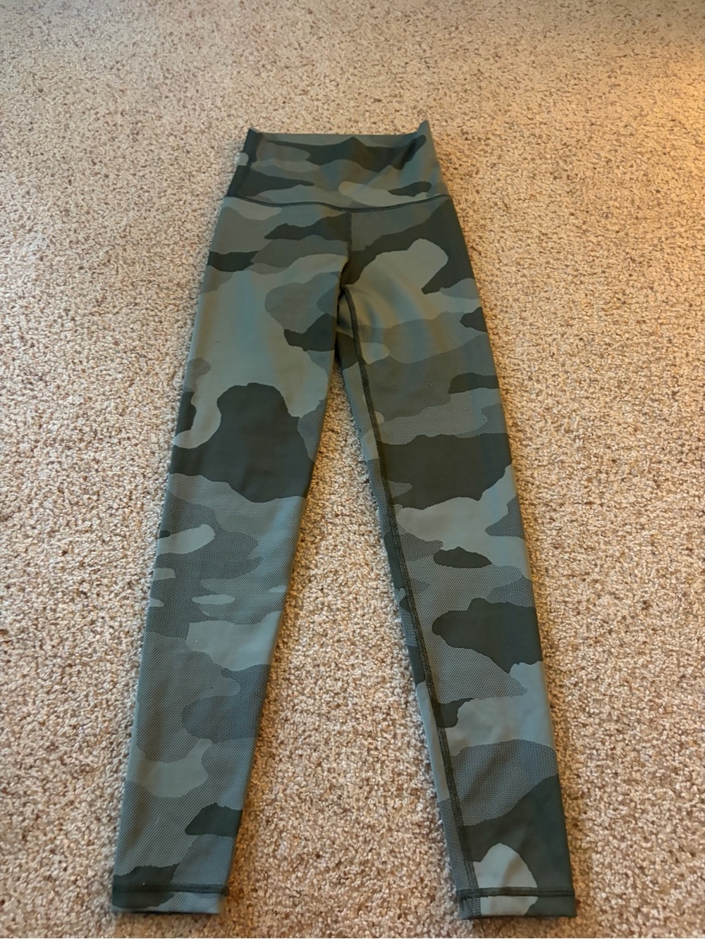 aerie Camo Leggings - Green